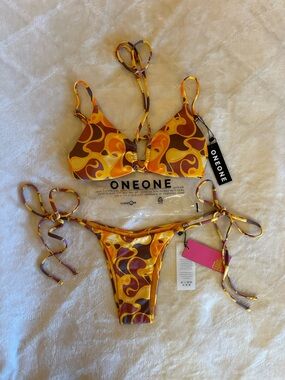 NWT Oneone swim bikini set
